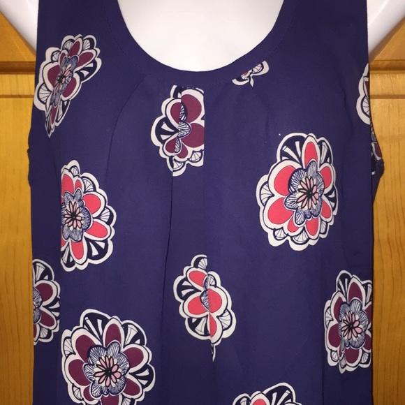 Floral Blouse - Picture 2 of 5